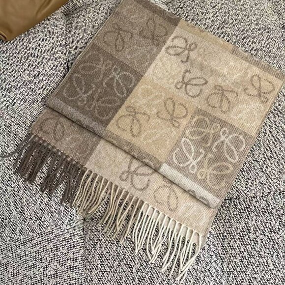 Loewe Accessories - LOEWE Women's Anagram Wool Cashmere Knit Scarf